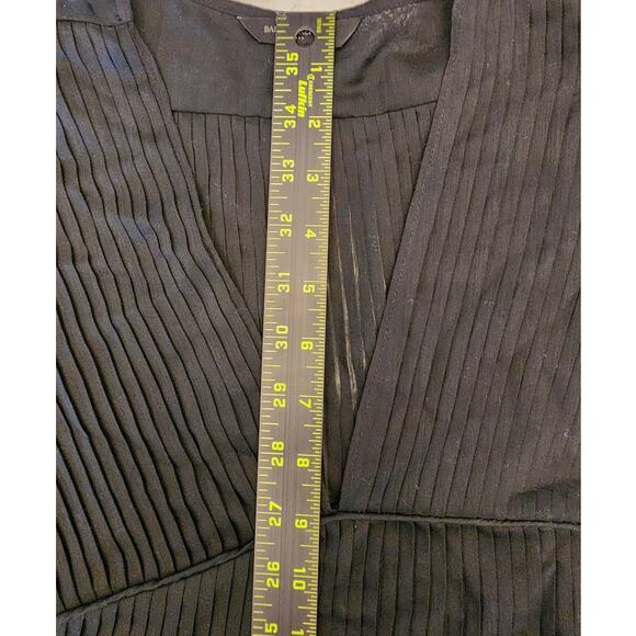 Banana Republic Women's Black Pleated Deep V-Neck Maxi Dress Sheer SZ Medium - Picture 14 of 14